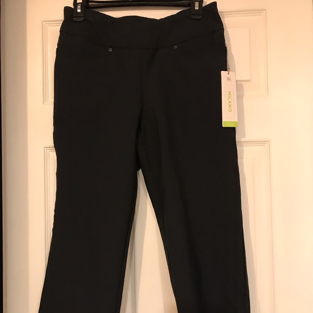 22” Inseam Pull-on Capri Golf Pant